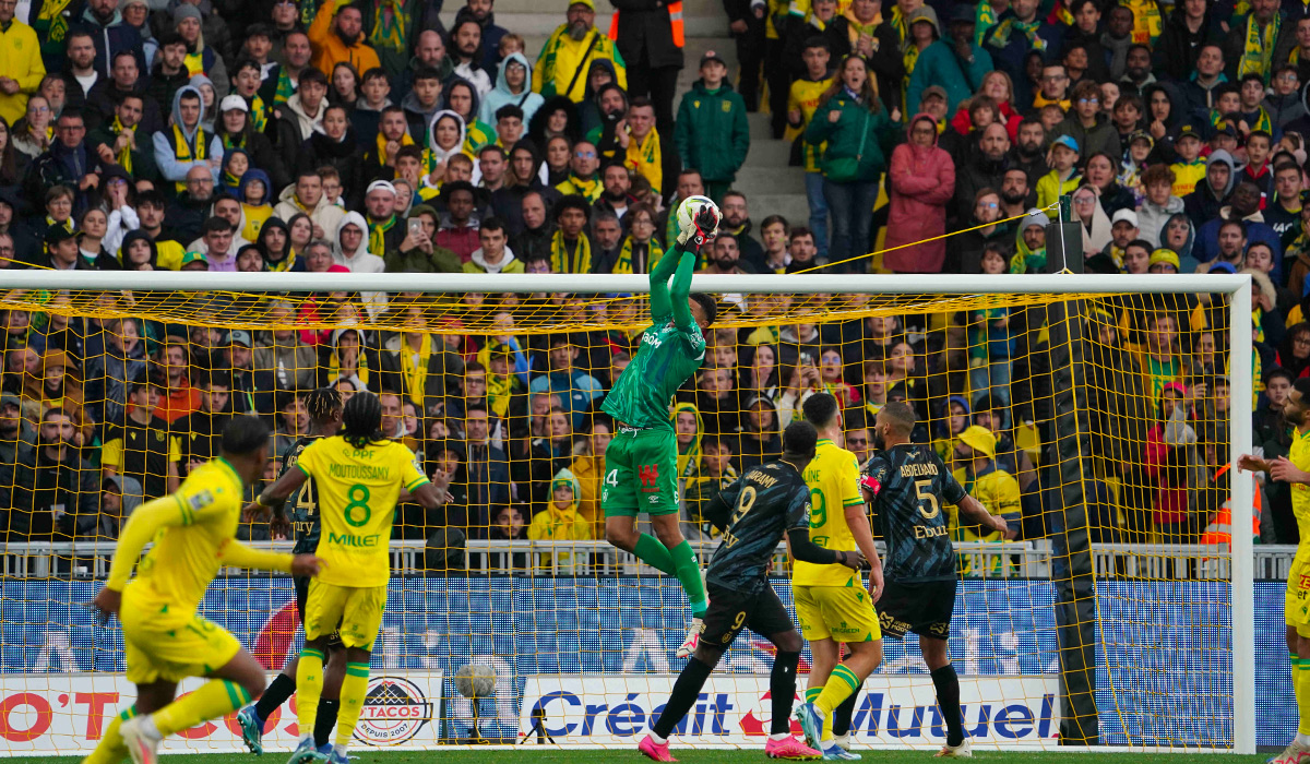 Yehvann Diouf vs Nantes