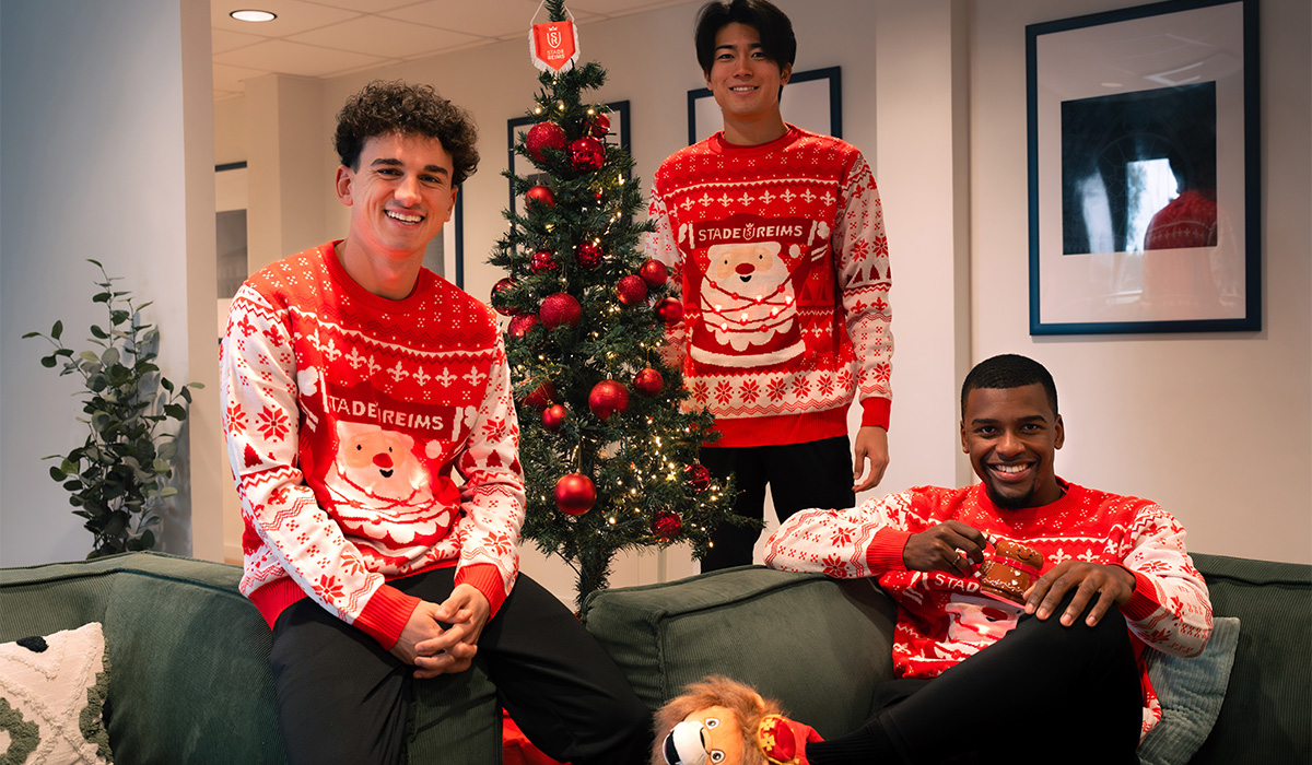 Le Pull de Noël et les chaussons Auguste sont disponibles !